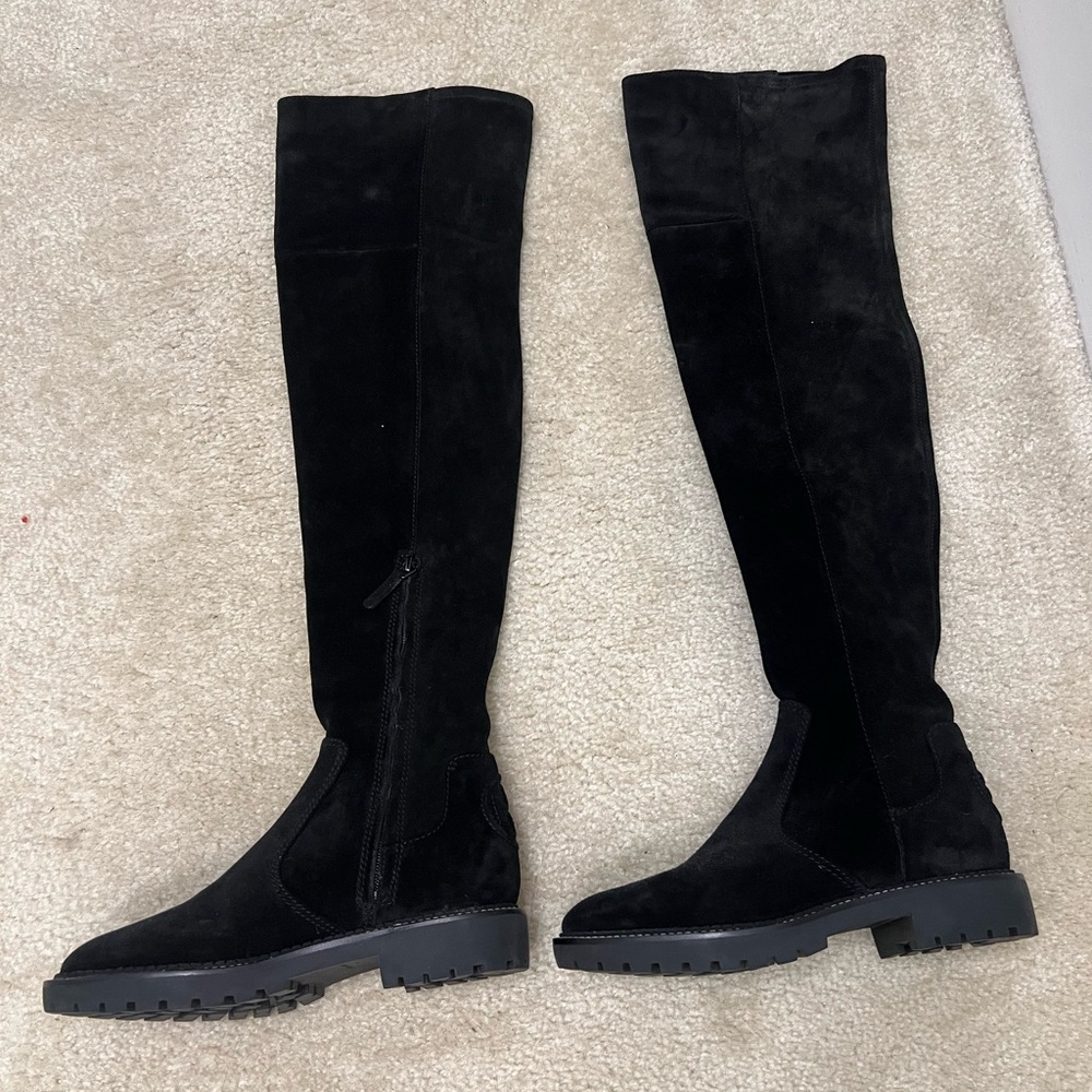 Elegant Black Over-the-Knee Boots